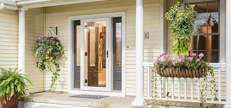 screen door installation in Rancho Santa Margarita